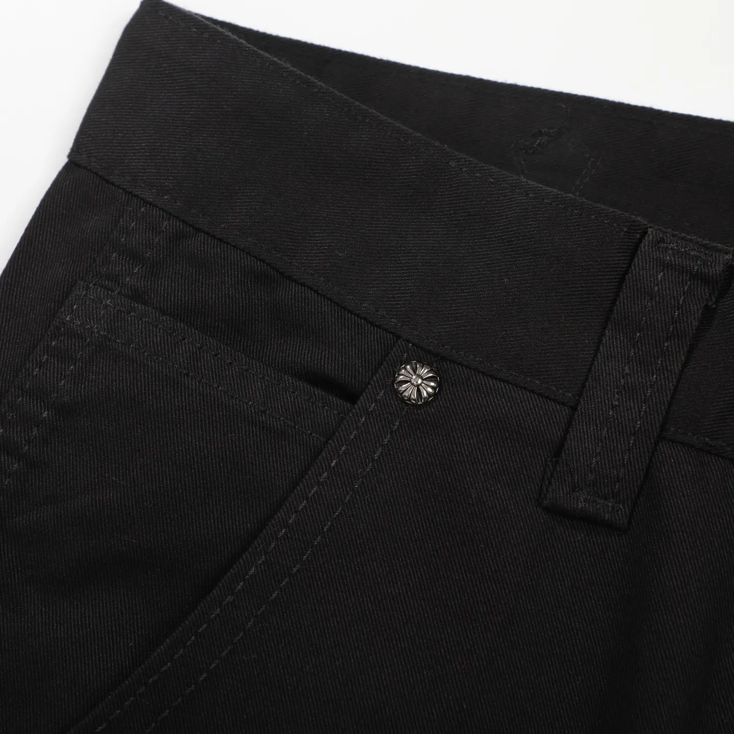 P270 Chrome Hearts Leopard Print Jeans with Black Leather and Wooden Leather Elements Washed Jeans Authentically Restore the Ultimate Vintage Texture Three-Dimensional Fit Loose and Comfortable Not Slimming Appearing Tall and Slim Made by Manufacturers Original Quality Control Same Style for Men and Women Can Be Matched with Couples Versatile Recommendations Must-Have Jeans for All Seasons Fashionistas Have Been Disappointed From the Quality Selection of Fabrics, Cutting of Details, and Matching of Patterns, Everything Is Impeccable! The upper body is so handsome when worn...it can be easily worn by men, women and children! The craftsmanship is made of heavy-duty washed pure cotton denim fabric. After washing, it is soft and thick and looks very stylish when worn. Color: black Size: 28 30 32 34 36